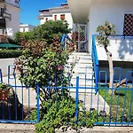 Pensionat 100 Passi Dal Mare 4*