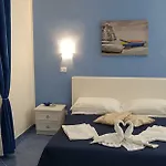 Pensionat 100 Passi Dal Mare