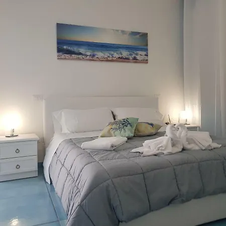 Konukevi 100 Passi Dal Mare Agropoli