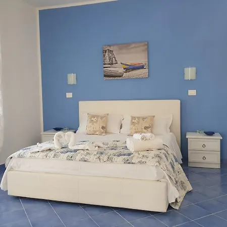 100 Passi Dal Mare 4* Агрополи