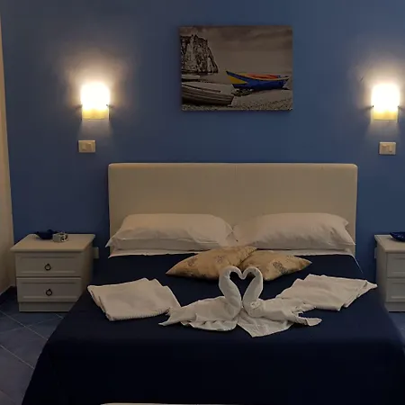 100 Passi Dal Mare Агрополи