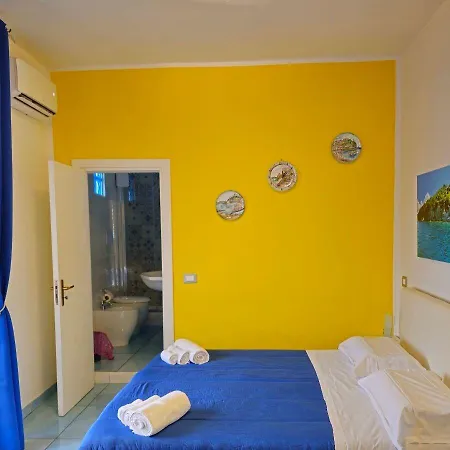 100 Passi Dal Mare アグローポリ