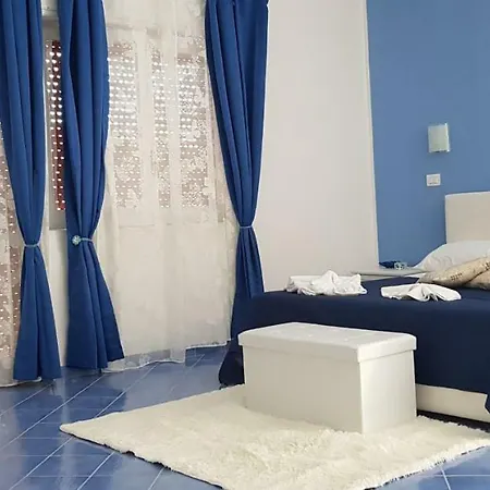 100 Passi Dal Mare Гостевой дом Агрополи