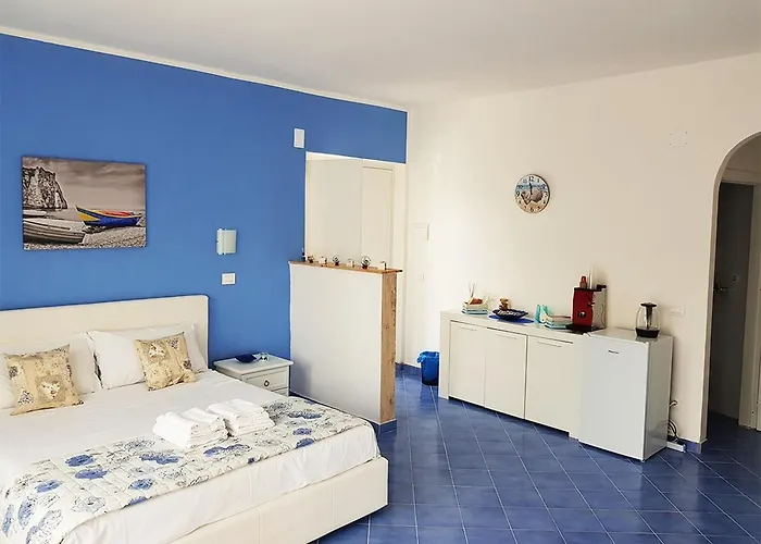 Pensjonat 100 Passi Dal Mare Agropoli