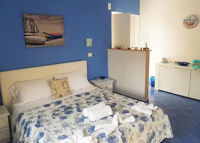 Pensión 100 Passi Dal Mare 4*